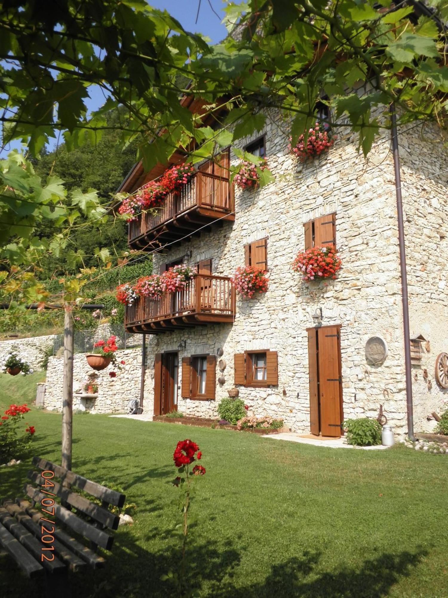 B&B Al Ghiro Villa Lagarina Екстериор снимка
